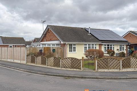 2 bedroom semi-detached bungalow for sale, Monkwood Close, 1 NG23