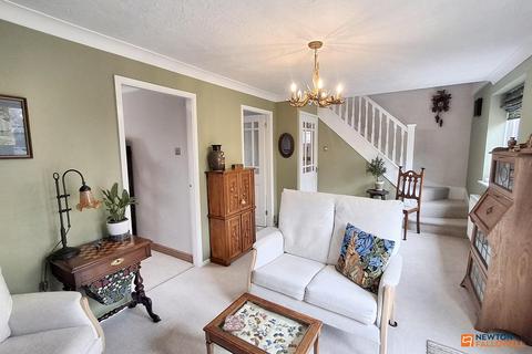 31 Chatsfield, Werrington, Peterborough, PE4 5DJ