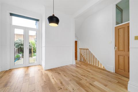 2 bedroom flat for sale, Hurstbourne Road, Forest Hill, SE23