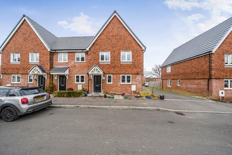 3 bedroom end of terrace house for sale, Aphrodite Way, Burgess Hill, RH15