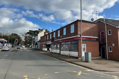 Retail property (high street) to rent, 150-152 London Road, Worcester, WR5 2EJ