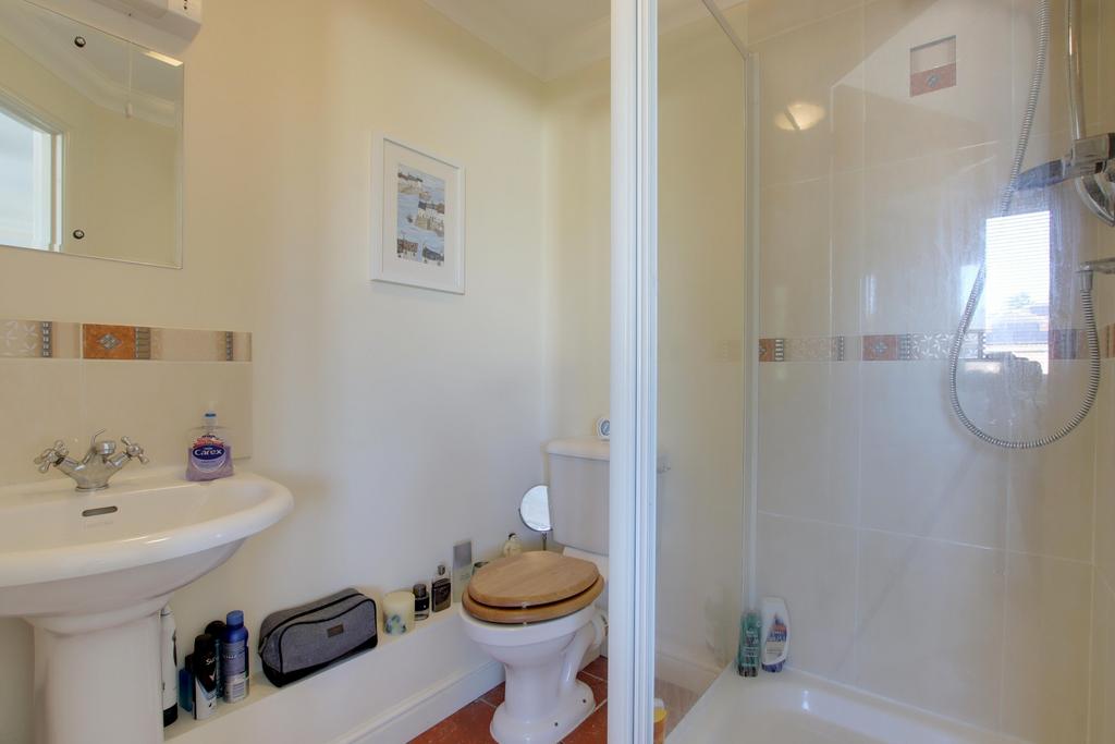 Ensuite bedroom two