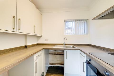1, Clive Court Clive Avenue, Goring By Sea, Worthing, BN12 4SQ