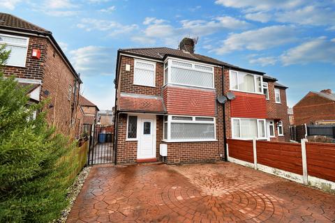 3 bedroom semi-detached house for sale, Wilham Avenue, Eccles, M30