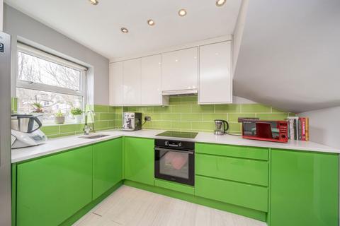 1 Christabel Close, Isleworth, TW7 6EJ