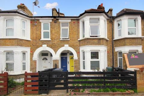 1 bedroom flat for sale, Petersfield Road, W3