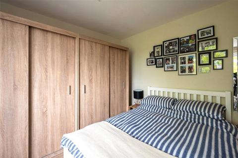 8a Westwick Gardens, London, W14 0BU