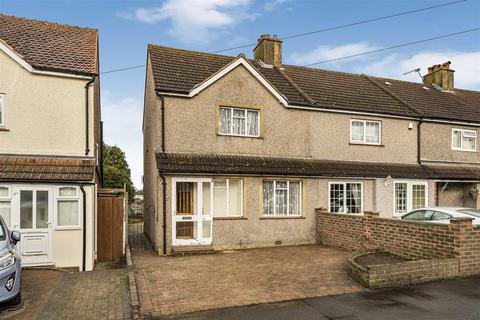 3 bedroom end of terrace house for sale, Benhill Road, Sutton