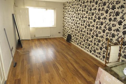 25 Chattock Close, Birmingham, B36 8AJ