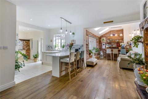3 bedroom semi-detached house for sale, 2 Severnside South, Bridgnorth, Shropshire
