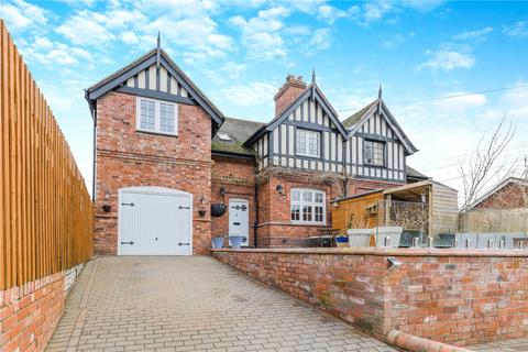 3 bedroom semi-detached house for sale, 2 Severnside South, Bridgnorth, Shropshire