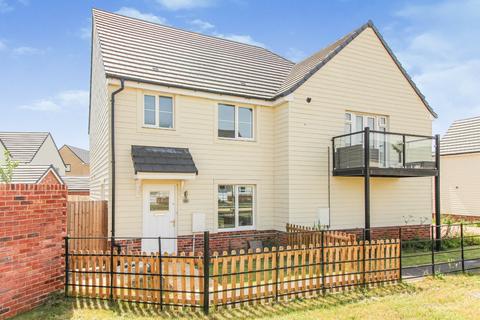 3 bedroom semi-detached house for sale, Cashmere Drive, Andover SP11