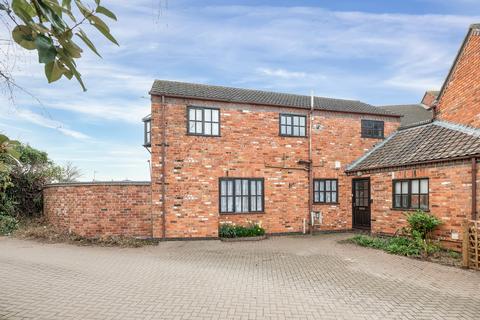 undefined, White Lion Gardens, Oakham