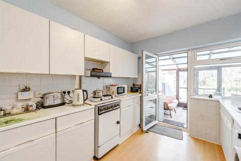 2 bedroom bungalow for sale, Green Park, Ferring, Worthing, West Sussex, BN12