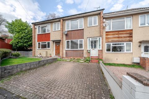 3 bedroom terraced house for sale, The Orchards, Gloucestershire BS15