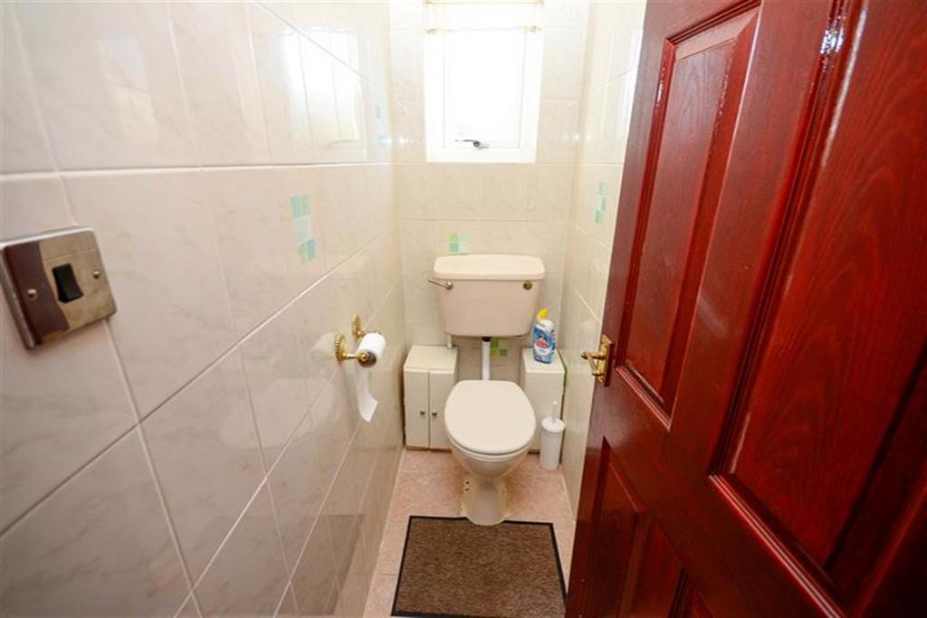 Separate Wc