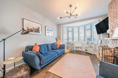 83 Balmoral Road, Harrow, HA2 8TE