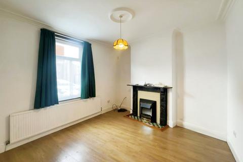 2 bedroom end of terrace house to rent, Watson Street, Eccles, Manchester, Greater Manchester, M30