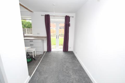 3 bedroom terraced house for sale, Chesterton Road, M23 9LB