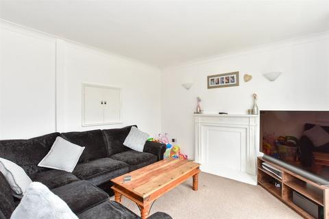 2 bedroom maisonette for sale, Green Meadows, Haywards Heath RH16