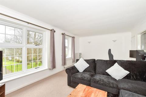 2 bedroom maisonette for sale, Green Meadows, Haywards Heath RH16