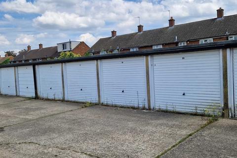 Garage to rent, Ordelmere, Letchworth Garden City SG6