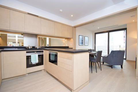 2 bedroom apartment to rent, Embassy Gardens, London, SW11