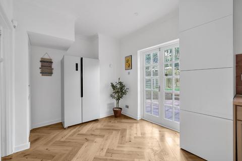 57 Kellaway Road, London, SE3 8PN