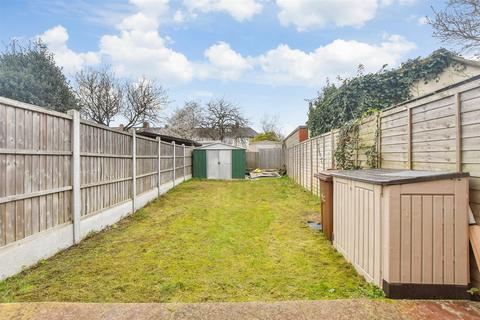 2 bedroom terraced house for sale, Primrose Avenue, Romford RM6