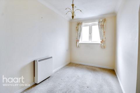 2 bedroom retirement property for sale, Hamlet Court Road, Westcliff-On-Sea
