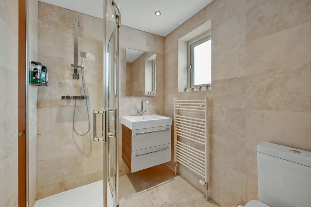 Family Shower Room