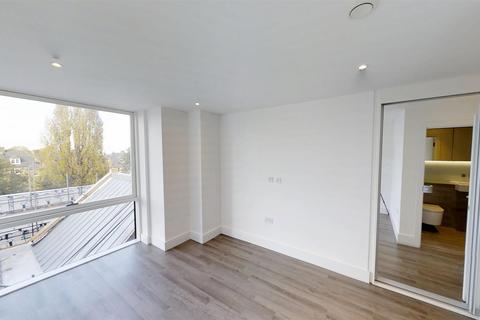 2 bedroom apartment for sale, Gaumont Place, Streatham Hill, London