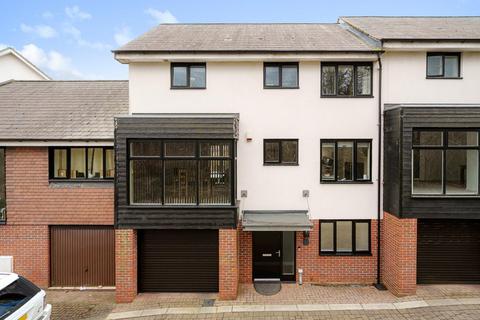 4 bedroom townhouse for sale, Beadsman Crescent, Leybourne Chase, West Malling