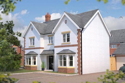 4 bedroom detached house for sale, Selborne Park, 35 Thistledown Road, Alton, GU34