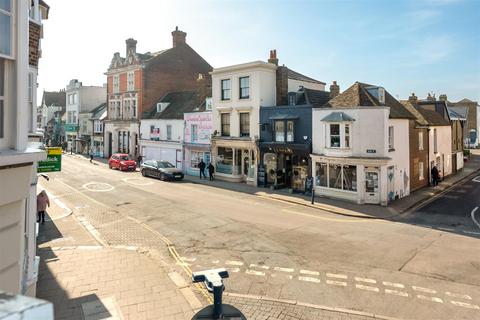 1 bedroom flat for sale, Knots Yard, Whitstable