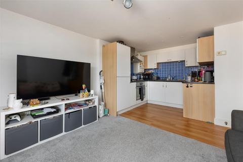 1 bedroom flat for sale, Knots Yard, Whitstable