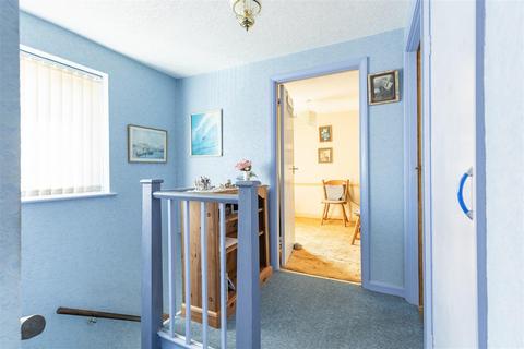 3 Severns Field, Epping, CM16 5AP