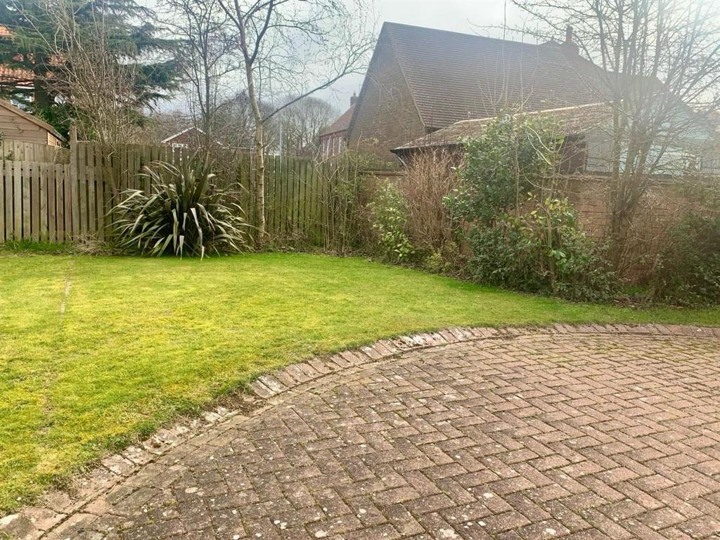 Further Grassed Area