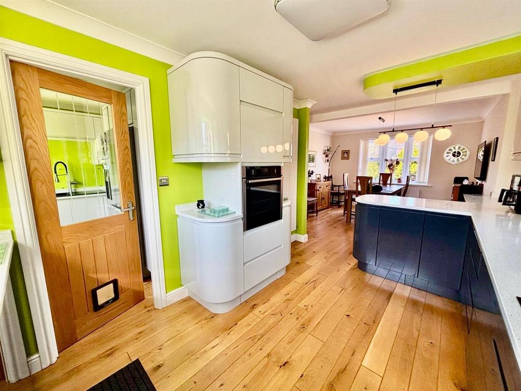 Kitchen Diner