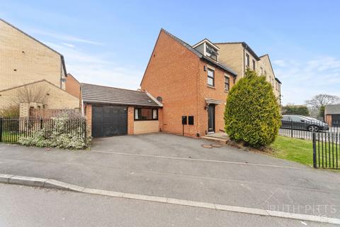 3 bedroom end of terrace house for sale, The Rise, Barnsley S72