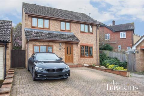 3 bedroom detached house for sale, Willowbrook, Purton SN5 4