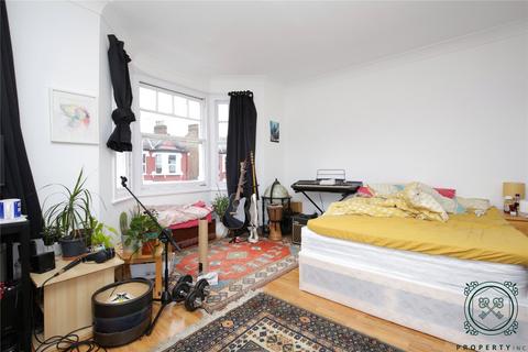 undefined, Fairfax Road, London, N8