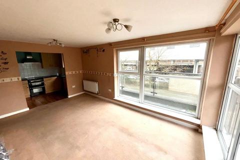 2 bedroom flat for sale, Parkhouse Court, Hatfield