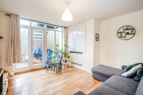 4 bedroom house for sale, Norwood High Street, London