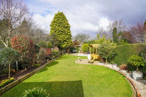 35 Ashbury Drive, Sheffield, S8 8LE