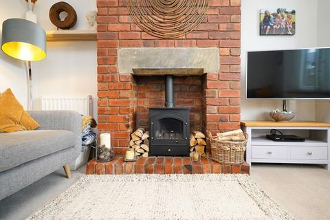 35 Ashbury Drive, Sheffield, S8 8LE