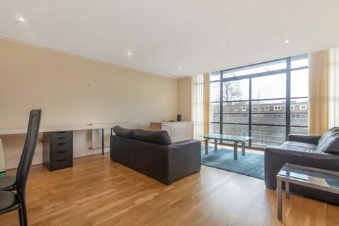 2 bedroom flat to rent, Point Wharf Lane, Brentford TW8