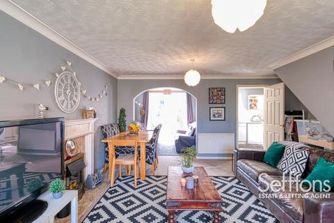 38 Cavalier Close, Norwich, NR7 0TE