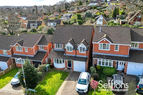 38 Cavalier Close, Norwich, NR7 0TE