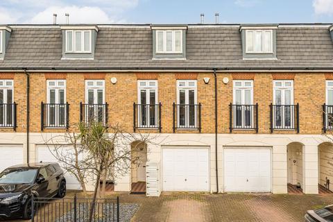 3 bedroom house for sale, Elizabeth Gardens, Old Isleworth TW7